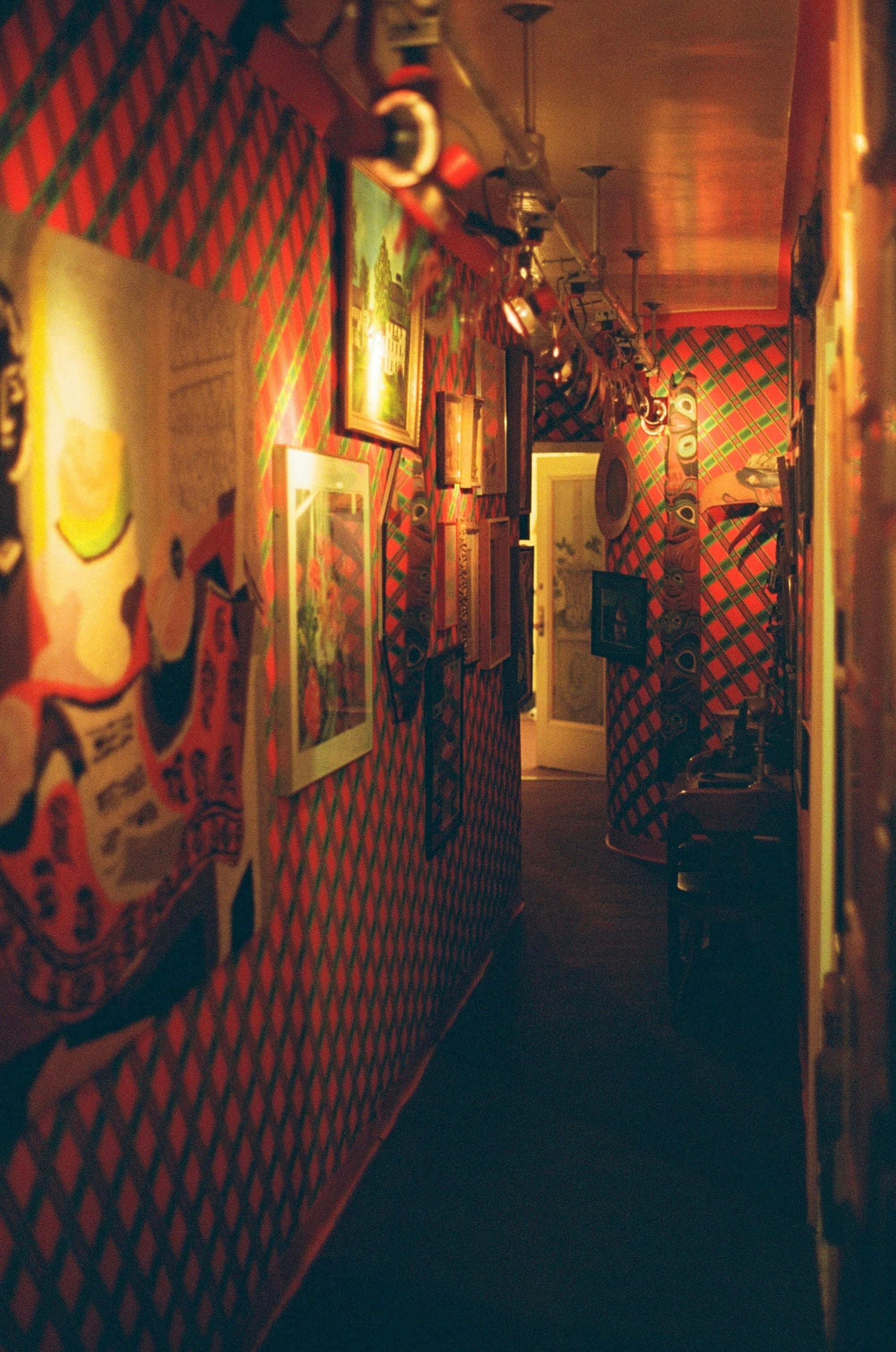 Maximalist interior